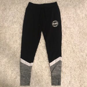 PINK Victoria’s Secret jogger sweatpants